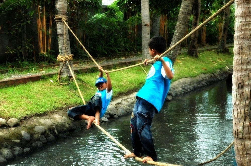 โรงแรมแกรนด์ เอชเอพี Surakarta  ภายนอก รูปภาพ