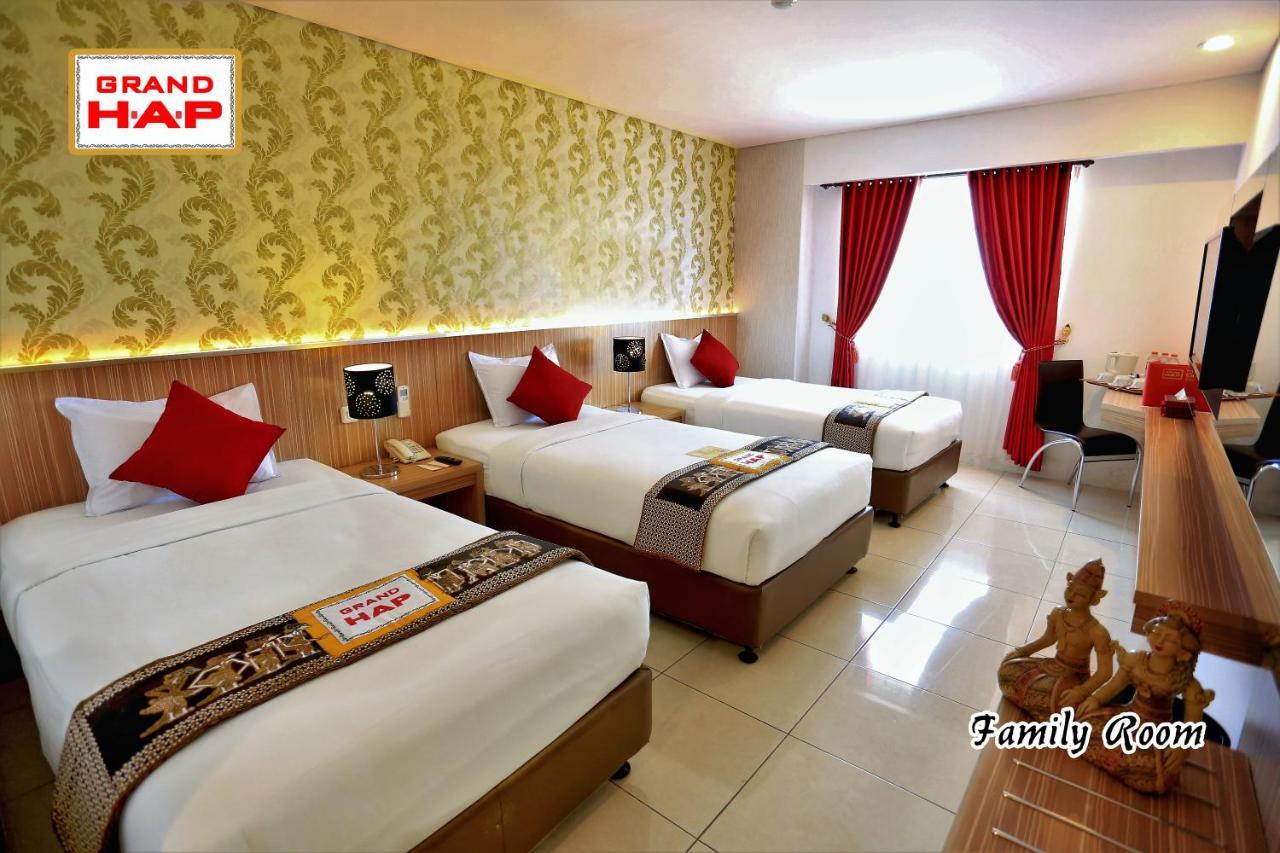 โรงแรมแกรนด์ เอชเอพี Surakarta  ภายนอก รูปภาพ